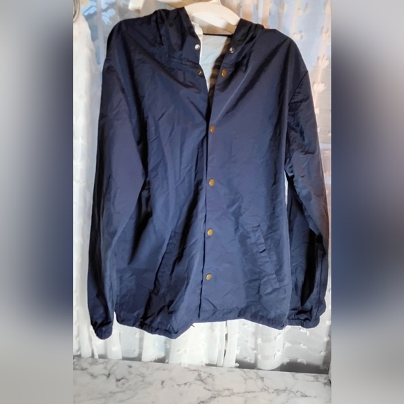 Vintage. Navy‎ Hooded Windbreaker - Picture 4 of 7